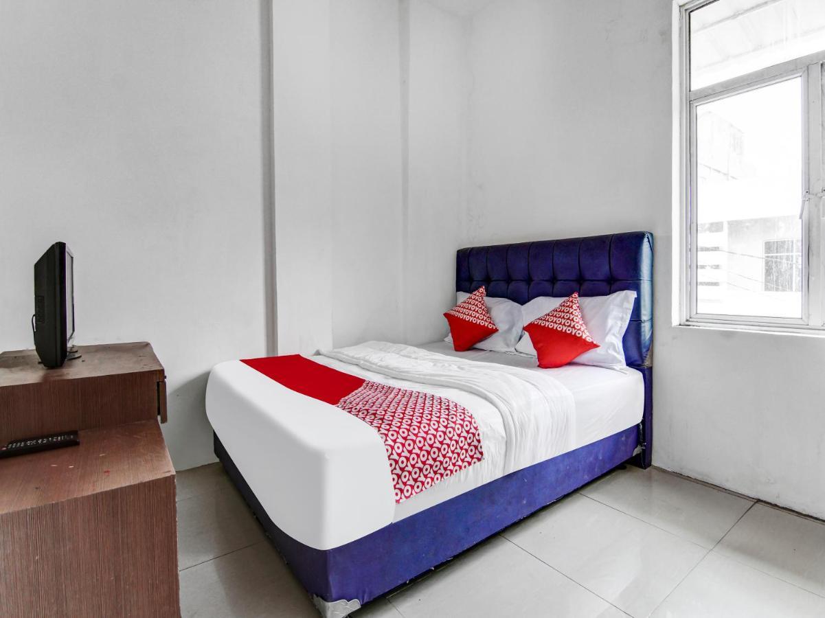 Oyo 90897 Hotel Sepupu Satria Pekanbaru Eksteriør bilde